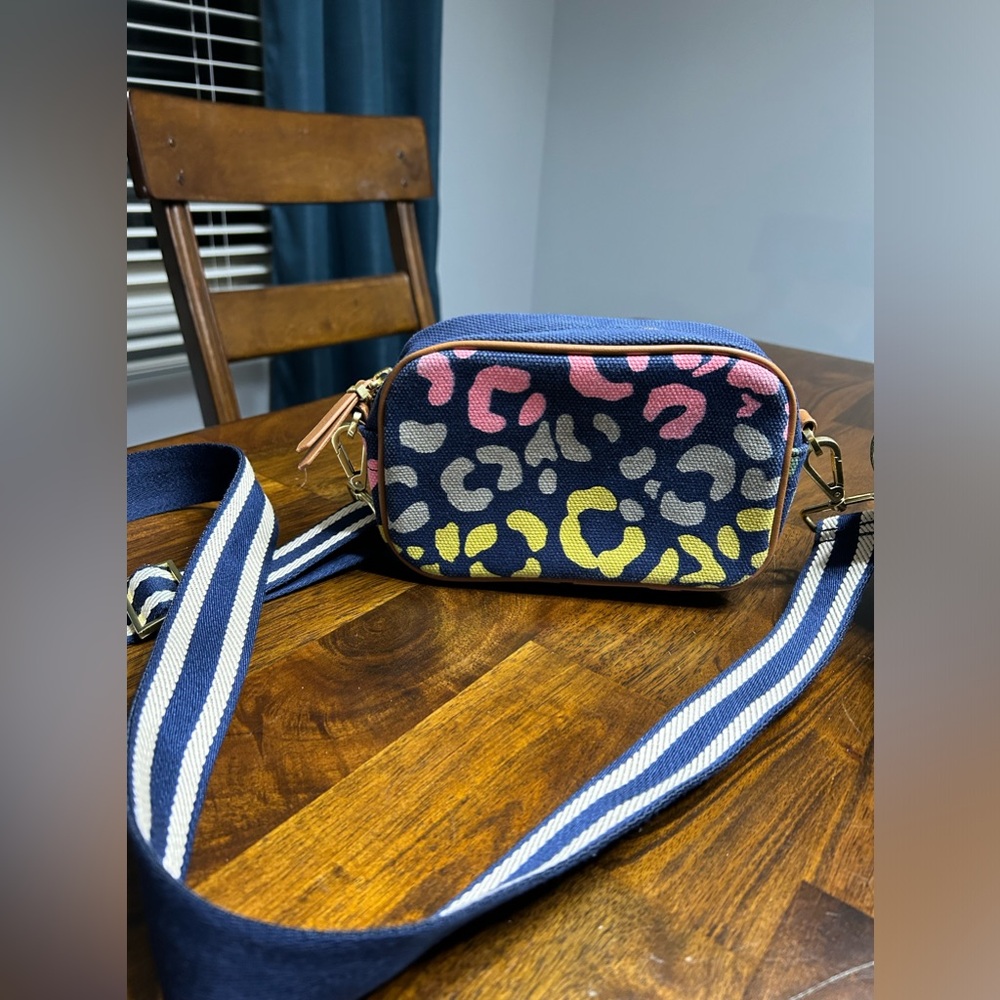Boden Olivia Canvas Crossbody purse in colorful animal print. New!